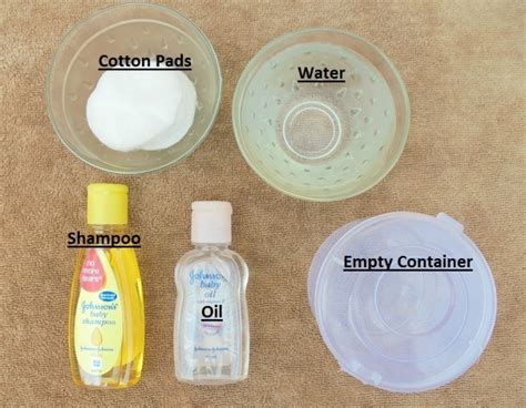 Shea butter, camellia seed oil and chamomile flower water (hydrosol) and can be done in 5 to 10 minutes. DIY Gentle and Effective Eye Makeup Remover Pads