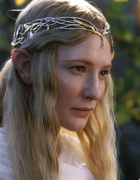 Cate Blanchett en El Señor de los Anillos La Comunidad del Anillo