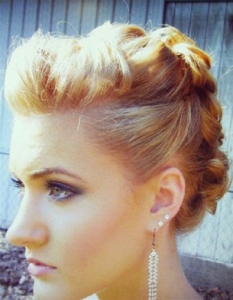 Updos For Short Hair Top Haircut Styles 2017
