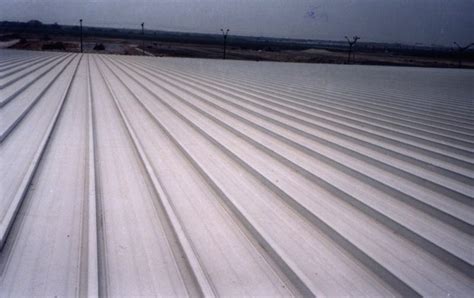 Installing Low Slope Metal Roofing Metal Construction News Ncgo