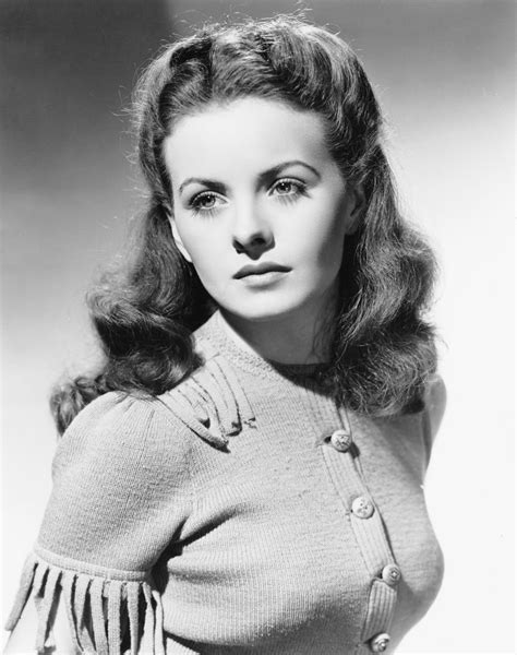 Jeanne Crain Biography Height And Life Story Super Stars Bio