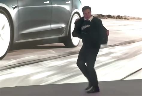 Elon Musk Shows Off Bizarre Dance At Tesla Event In China