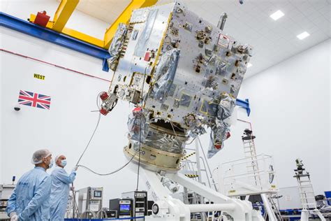 Esa Science And Technology Solar Orbiter At Airbus Defence And Space