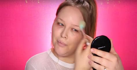 Nikkie de jager is one of the most famous beauty influencers in the world with over 12 million followers. Nikkie De Jager - Bio, Facts, Family Life of Dutch Makeup ...