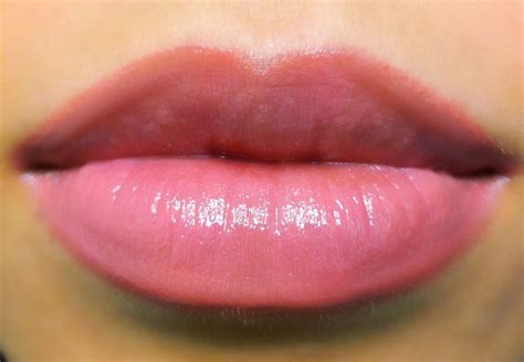 Style By Cat: ELF Essential Luscious Liquid Lipstick in Perfect Pink