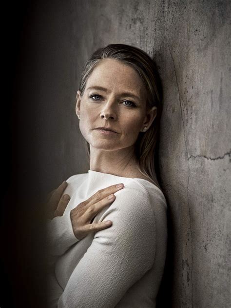 Foster, 58, won the award for best performance by an actress in a supporting jodie foster, left, won't reveal if she introduced her. Eine starke Frau in 2020 | The fosters, Frau und Jodie foster