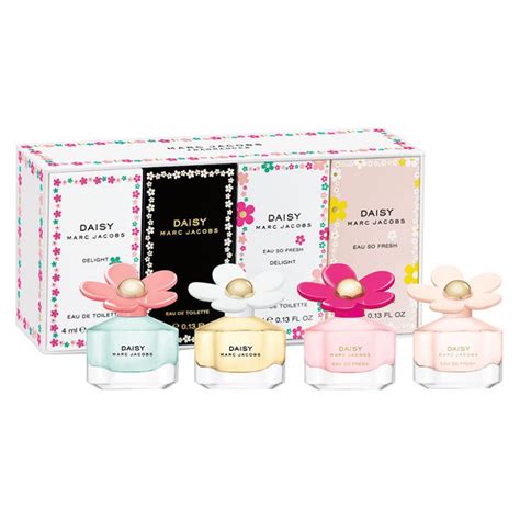 Marc Jacobs Daisy Miniature Collection 4 X 4 Ml 39 99