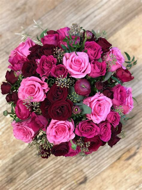 Surprisingly, prices actually drop on valentine's day itself as supermarket try to shift surplus stocks. Valentine's Day Flower Arrangement | Gold Compote Flowers ...
