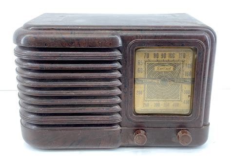 Lot Vintage Sentinel Bakelite Tube Radio