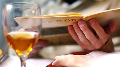 The Passover Pesach Seder My Jewish Learning