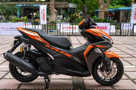 Nâng cấp mới, giá 53 triệu quyết đấu honda air blade!! Hình ảnh thực tế Yamaha NVX 155 2020 vừa ra mắt | Tinh tế