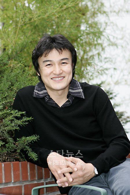Görünümler 5 b11 aylar önce. 영화배우 박중훈, 왜 학력을 속입니까 - 머니투데이