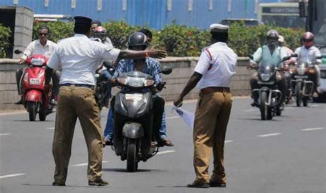 Traffic Police Issues Court Challans Instead Of Spot Cash Penalties