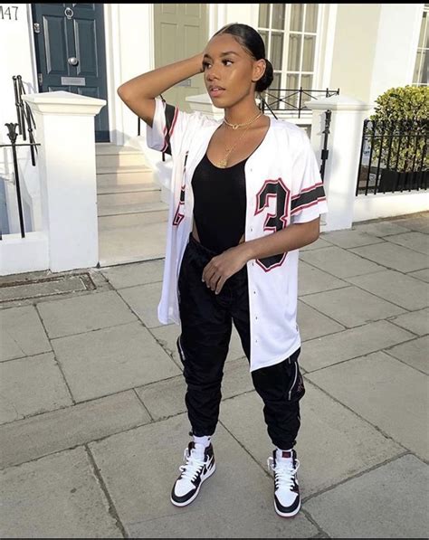 🤍🖤 ️ Tomboy Style Outfits Teenage Fashion Outfits Streetwear