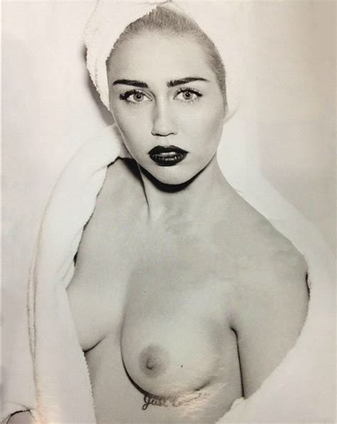Miley Cyrus Topless Again This Time In Vogue