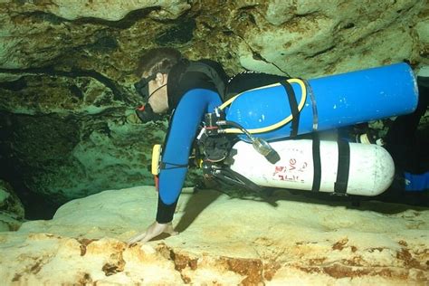 Le Immersioni In Grotta Sono Altrettanto Pericolose E Meravigliose Come