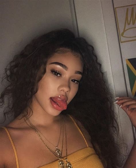 Image 80 Of Instagram Baddie Cute Light Skin Girls