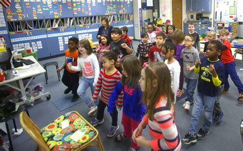 Respect Rules In Winfield Teachers First Grade Classroom