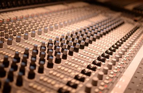 The Future Of The Recording Studio Part 1 Sae Institute Usa