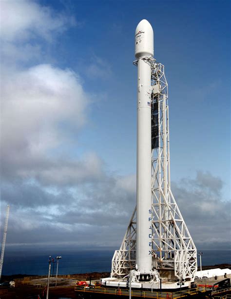 Spacex Launch Of Upgraded Falcon Rocket Sets Several Firsts Collectspace