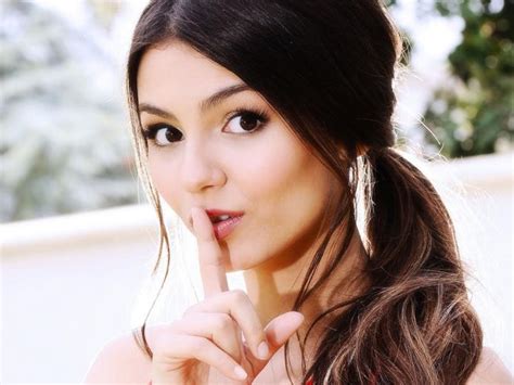 Free Download Hollywood Victoria Justice Hd New Nice Wallpapers X For Your