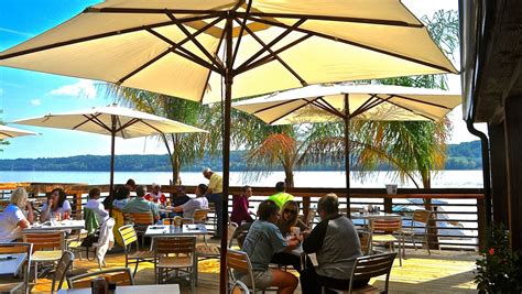 10 Of The Best Waterfront Restaurants In Maryland