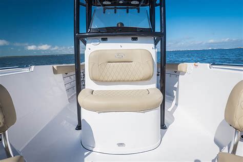 Heritage 231 Center Console Sportsman Boats