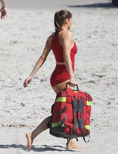 Baywatch Babe Alexandra Daddario Flashes Sexy Cleavage As She Shoots Scenes With Zac Efron And
