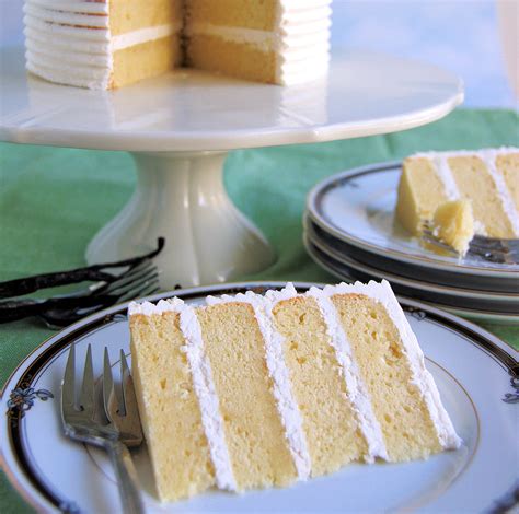 Vanilla Layer Cake Baking Sense