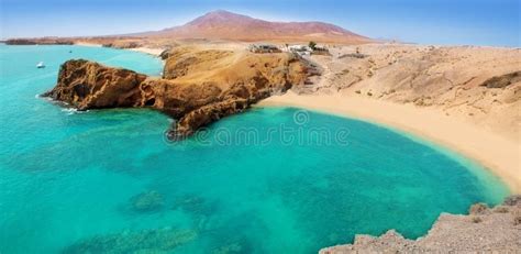 Lanzarote Papagayo Turquoise Beach And Ajaches Stock Image Image Of Relax Rocky