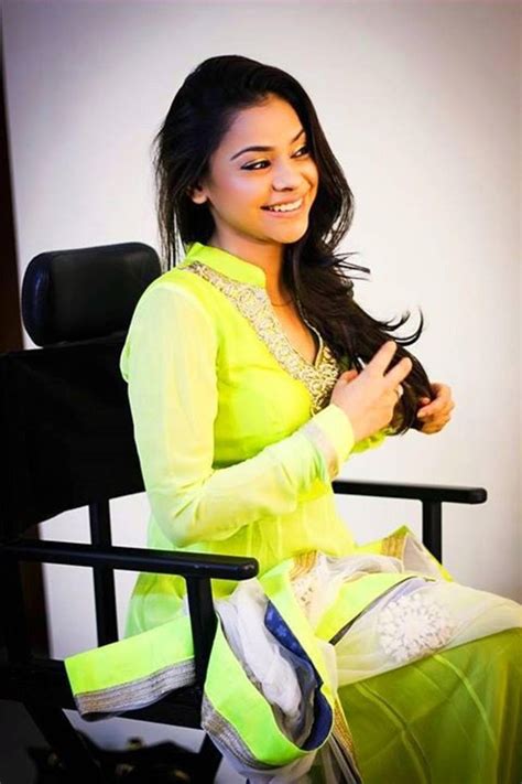 Sumona chakravarti spills some beans and talks about why she chose tennis premier league during fun. Bollywood Actresses Photos Pictures, Jokes , Temples of ...