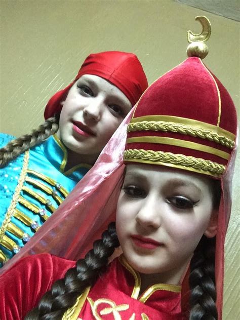 Circassian Girls Circassian Costumes Çerkesler Çerkes Kıyafetleri