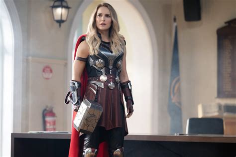 Thor Love And Thunder Is Jane Really Dead Popsugar Entertainment Uk