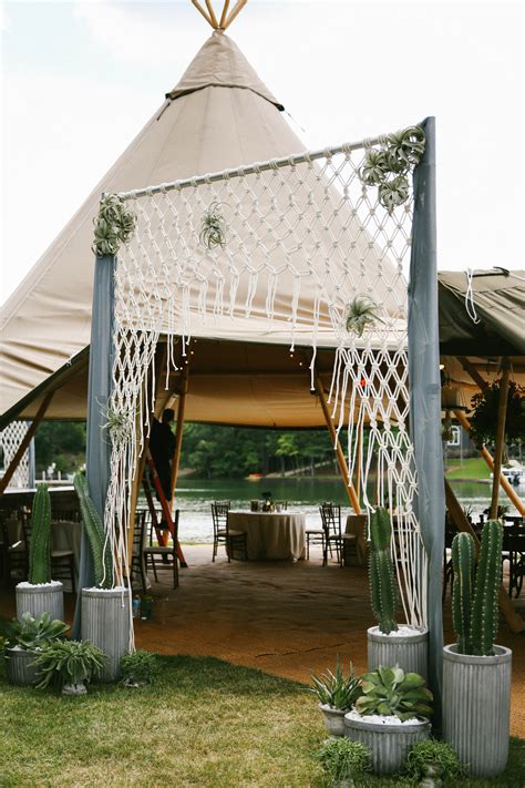 Tent decorating ideas for weddings your ultimate guide. 28 Tent Decorating Ideas That Will Upgrade Your Wedding Reception | Martha Stewart Weddings