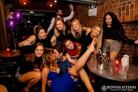 Liverpool Nightlife 36 Pictures From Another Big Weekend In The City S