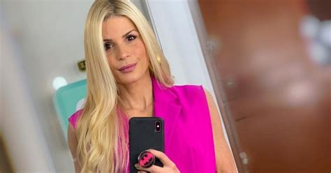 Mary Méndez Descrestó A Sus Admiradores Con Foto En Diminuto Bikini