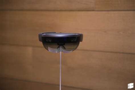 Microsoft Starts Confirming First Wave Of Hololens Shipments Updated