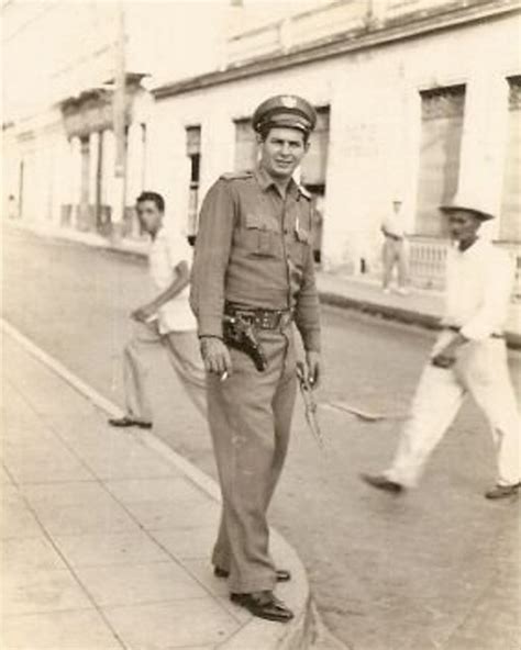 Policia Nacional De Cuba 1950s Rogali Flickr