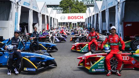 Découvrez les dernières informations, résultats, classements sur la saison, les constructeurs et les grands prix de formule e. Bosch Becomes Official Latest Formula E Partner - Tires ...