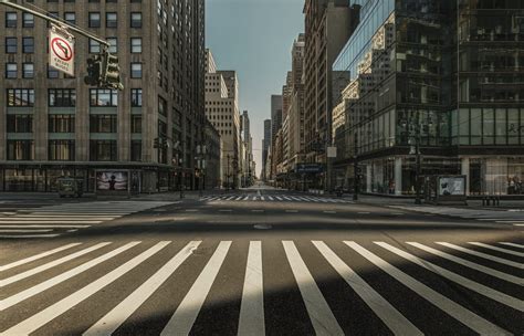 In Pictures See Photographs Of An Eerily Empty New York City During