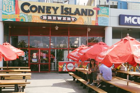 Where To Eat And Drink In Coney Island Coney Island New York The