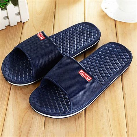 Anti Sliding Lovers Couple Bathroom Slippers With High Elasticity Anti Slip Slippers Lady Man