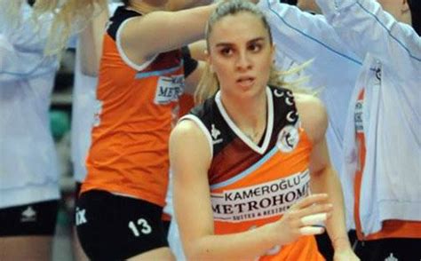 Ekleyen :carpediem35tüm yazıları i̇çin tıklayınız. Fenerbahçe'den yerli smaçör transferi - Voleybolunsesi