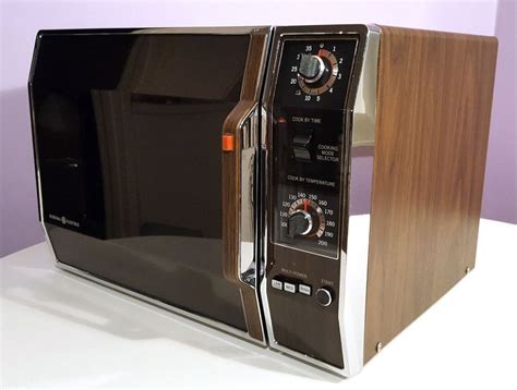 We did not find results for: VINTAGE MICROWAVE OVEN 1982 GENERAL ELECTRIC RADAR RANGE J ...