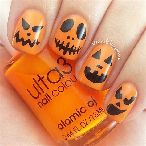 35 Cute And Spooky Nail Art Ideas For Halloween Stayglam Pumpkin