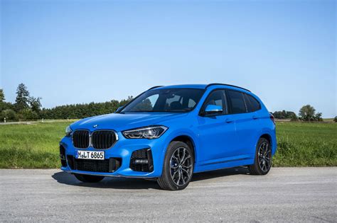 Bmw is luxury car manufacturing company, headquartered in bavaria in southern germany. Essai BMW X1 (2019) : notre avis sur le X1 restylé à ...