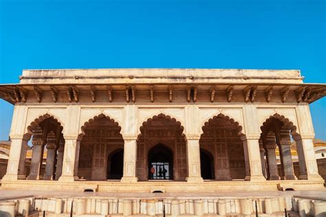 Premium Photo Historical Fort In Agra India