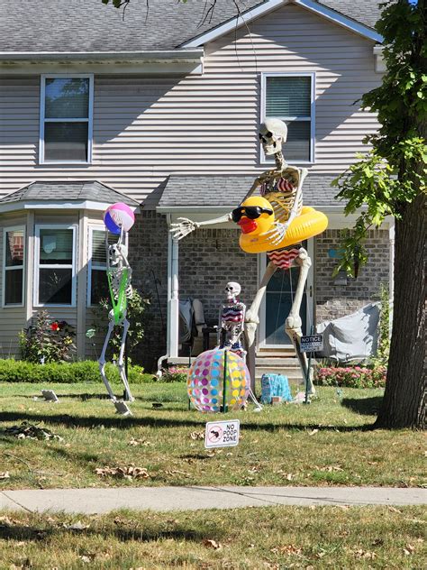 Michaelpocketlist Oc My Neighbors Use Of Their Halloween Decorations