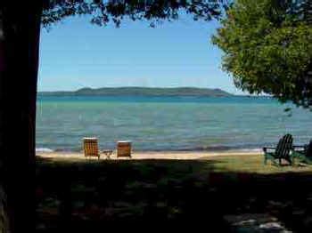 Box 32, glen arbor, mi 49636. Michigan vacation lake cottage rental in Glen Arbor ...
