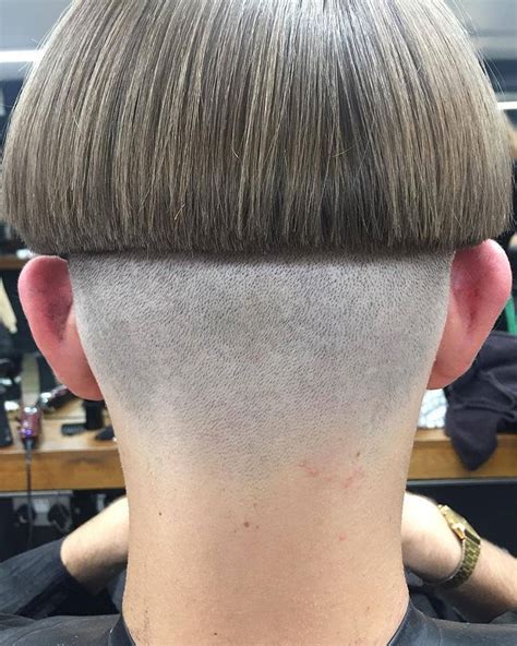 Serge Coiffeur On Instagram Repost From Hair By Leahx Kurzhaarfrisuren Rasiert Rasierter